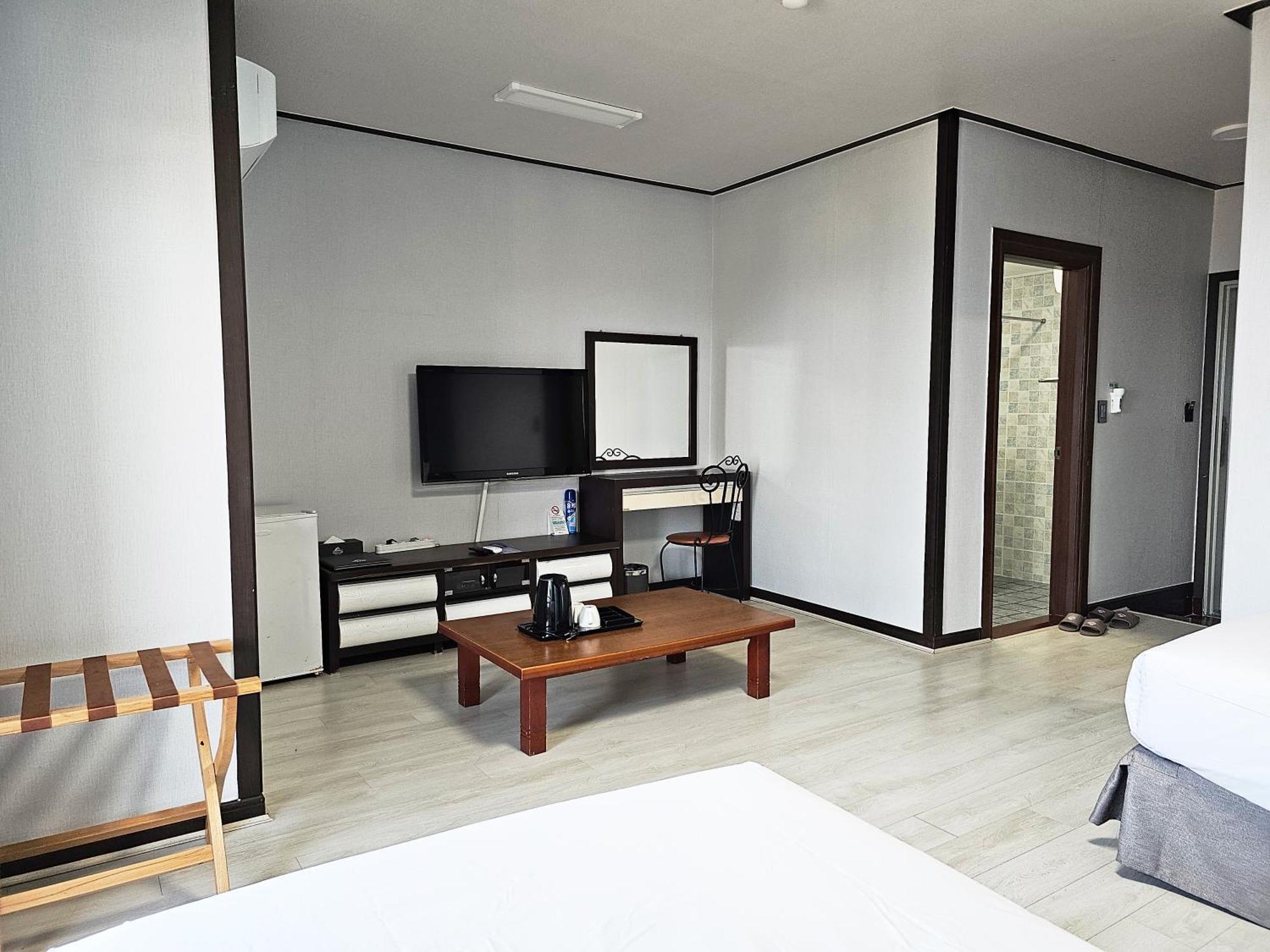 Sea Cliff Hotel Τζέτζου Εξωτερικό φωτογραφία